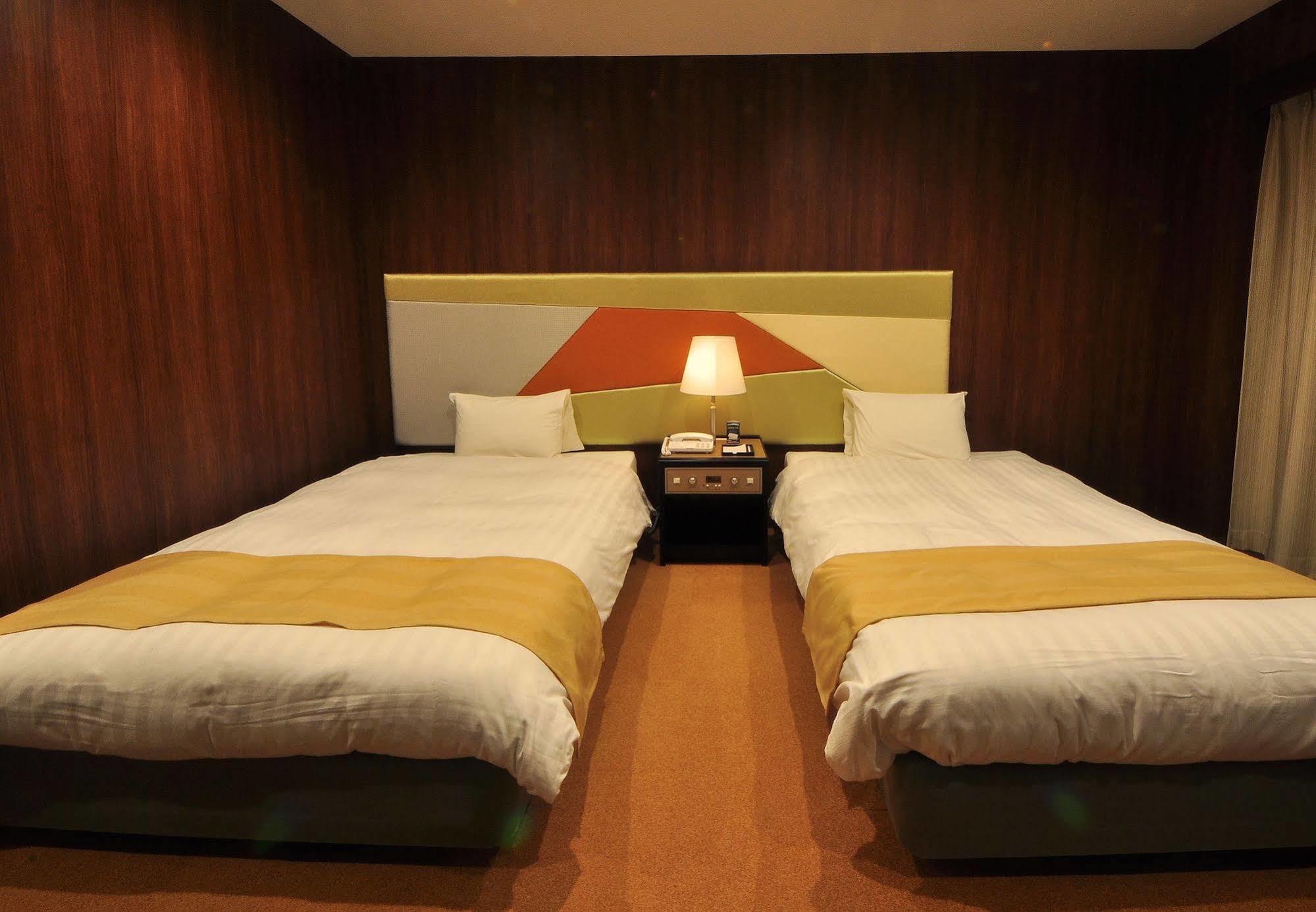 הוקוטו Royal Hotel Yatsugatake -From Apr2024 Grand Mercure Yatsugatake Resort & Spa מראה חיצוני תמונה